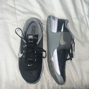 Only worn a few times!!!